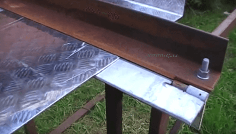 This Homemade Bending Tool Makes a